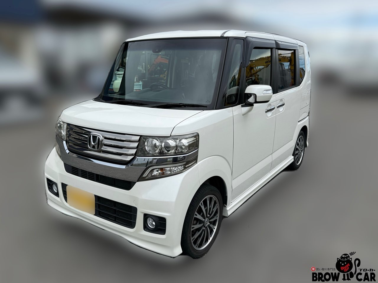 ホンダ　N-BOXカスタム