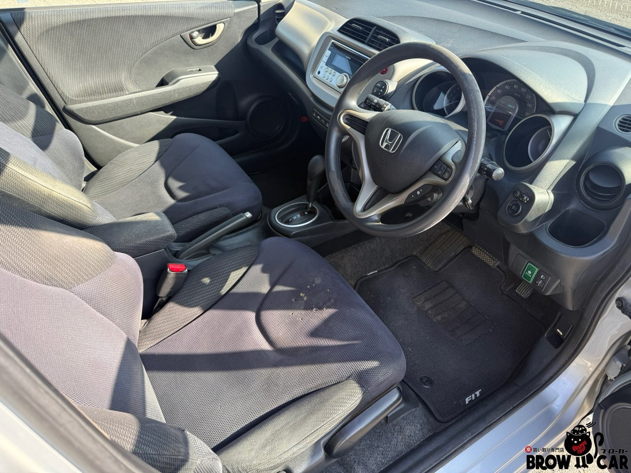 ホンダ　フィットハイブリッド