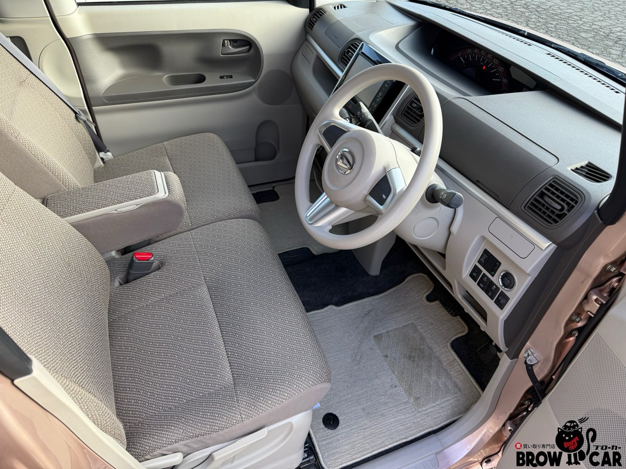 ダイハツ　タント