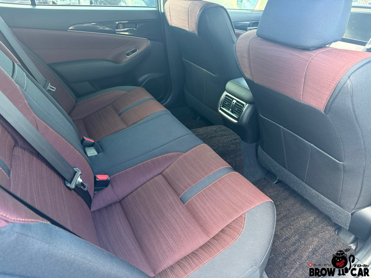 トヨタ　クラウンアスリート